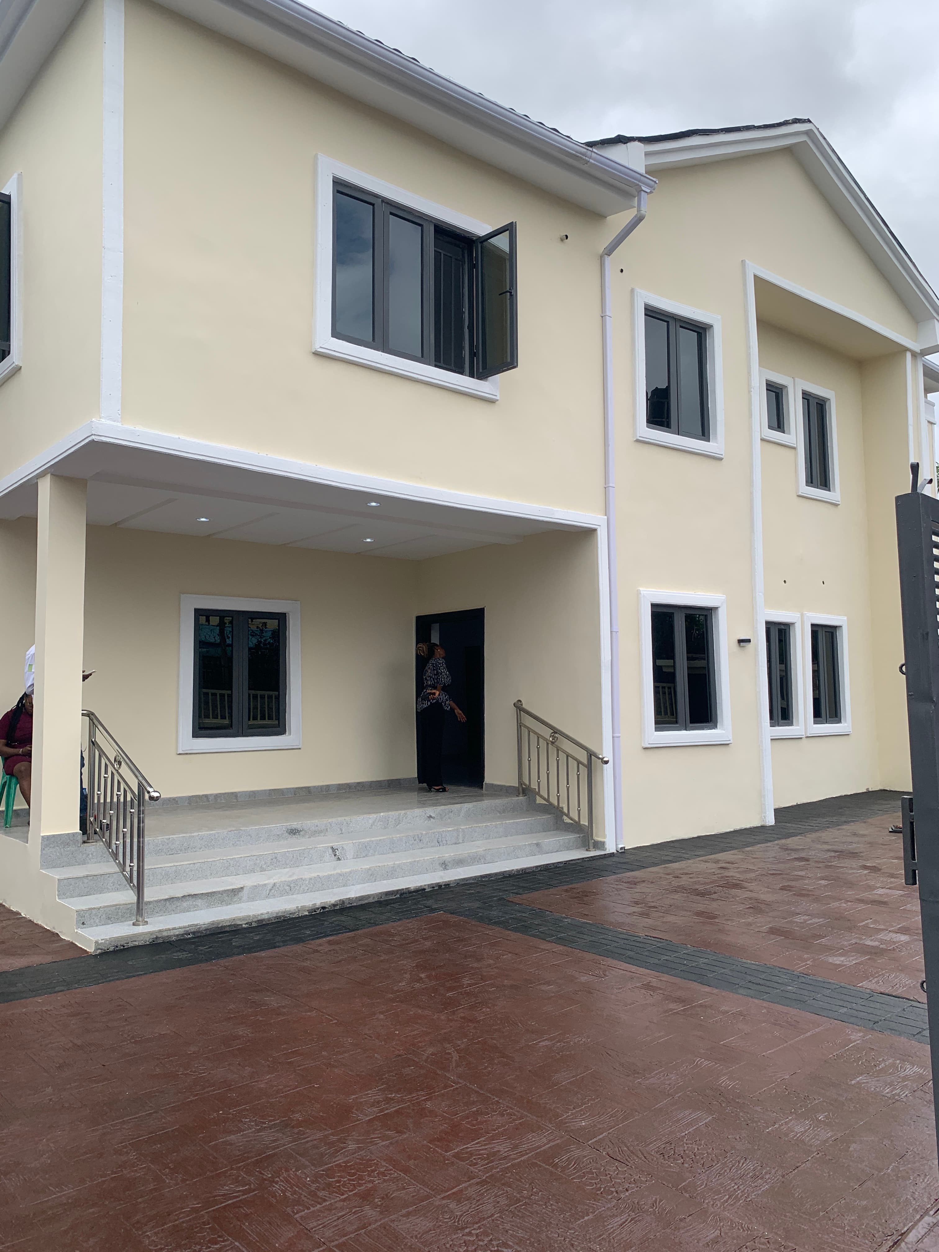 6 bedroom duplex Lokogoma Abuja